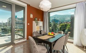 Vertigo Huge Apartment 2 Bedrooms Balcony Parking